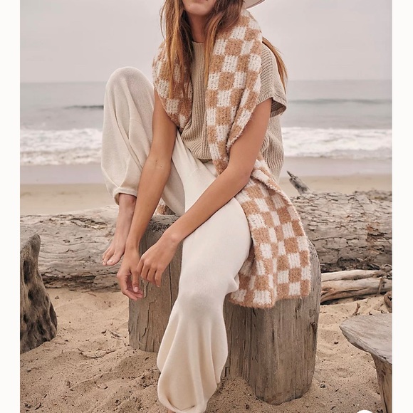 Free People Set Size XS, Color Oatmeal Bone Combo - Picture 3 of 8